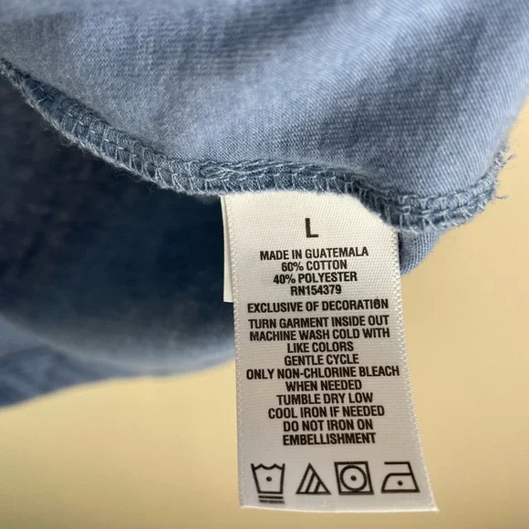 Aeropostale Blue Butterfly Graphic Classic Crew Juniors Size Large - Picture 4 of 5